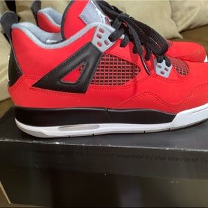Jordan toro retro 4